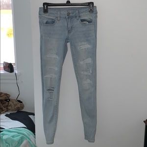 Light wash American eagle jeans